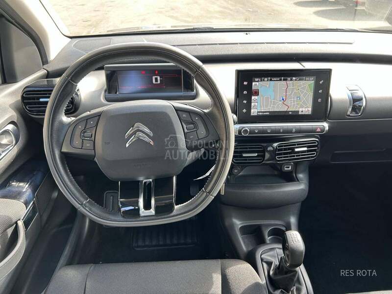 Citroen C4 Cactus 1.2 Shine/Pano