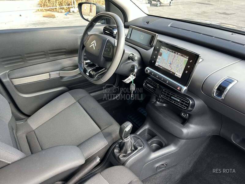 Citroen C4 Cactus 1.2 Shine/Pano