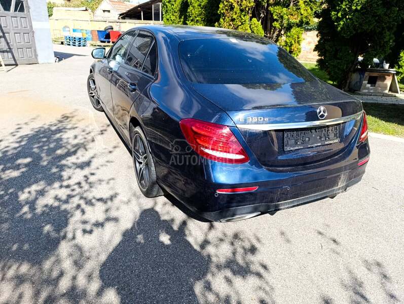 Mercedes Benz E 200 