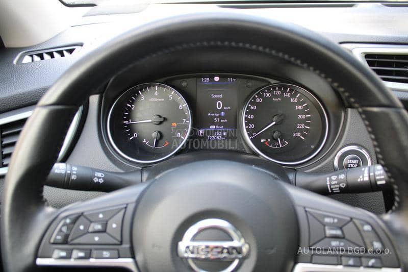 Nissan Qashqai 1.3 tCe CVT