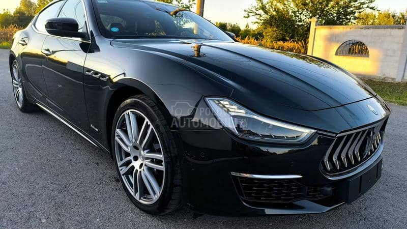 Maserati Ghibli GRAN SPORT