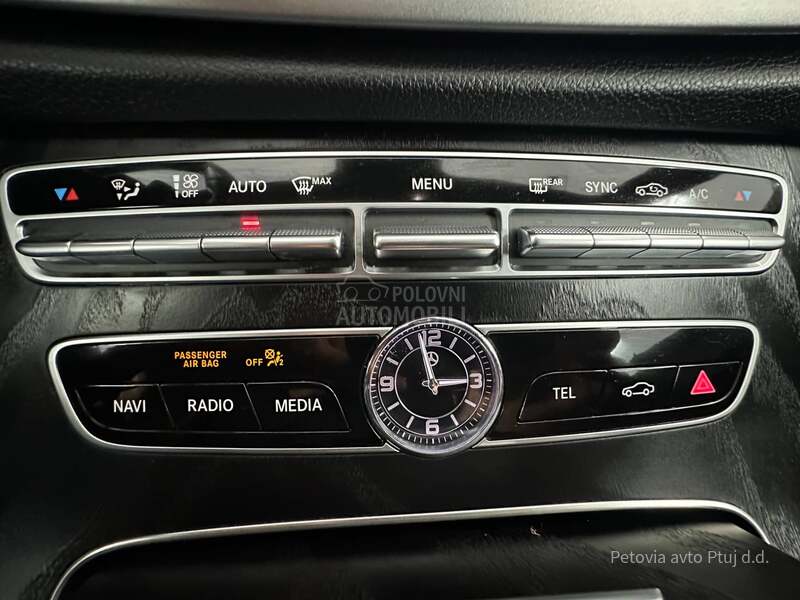 Mercedes Benz E 220 AMG4Matic