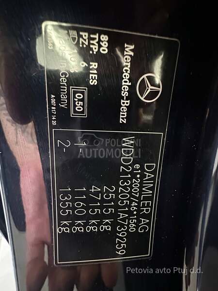 Mercedes Benz E 220 AMG4Matic