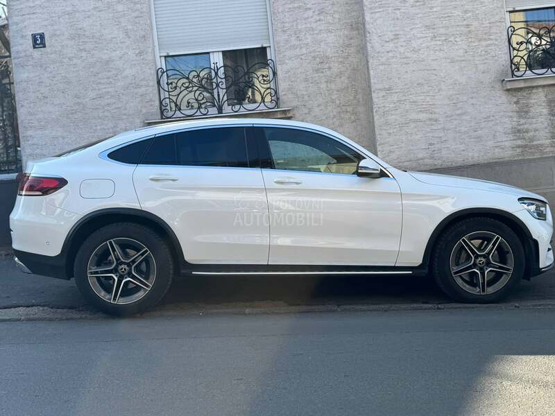 Mercedes Benz GLC 220 D 4MATIC AMG
