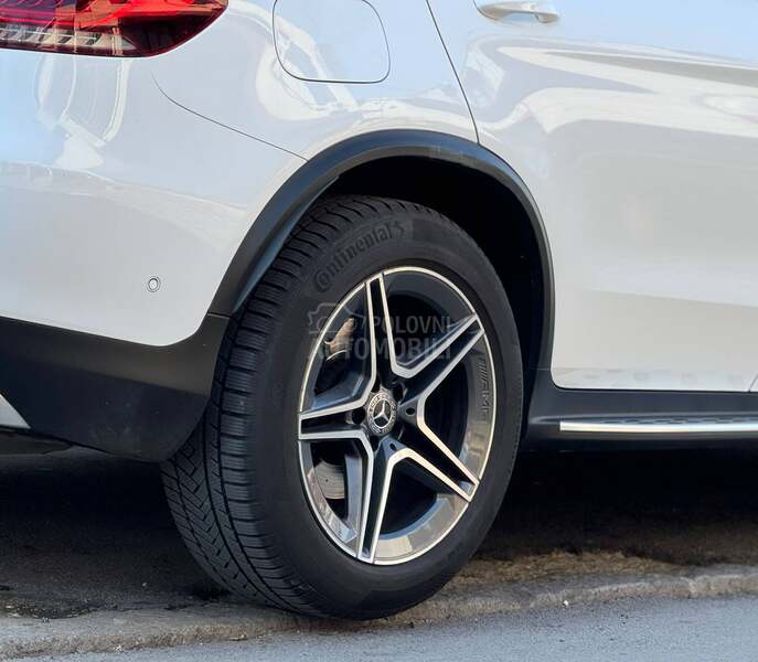 Mercedes Benz GLC 220 D 4MATIC AMG