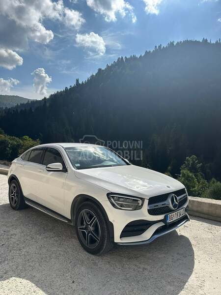 Mercedes Benz GLC 220 D 4MATIC AMG