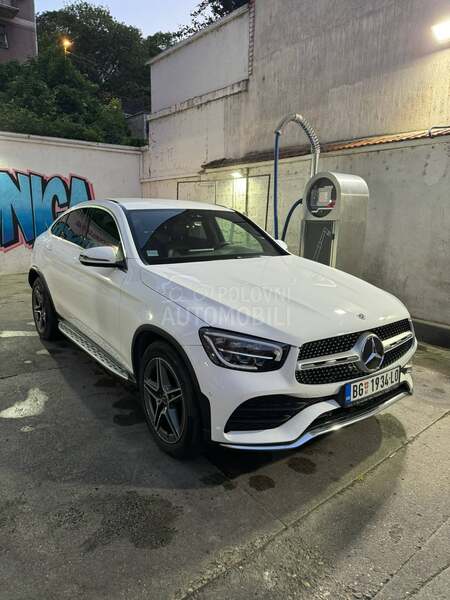 Mercedes Benz GLC 220 D 4MATIC AMG
