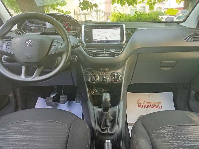 Peugeot 208 8,5,0,0,0.k.m