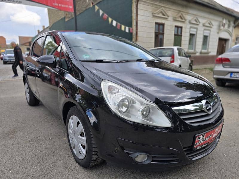 Opel Corsa D 1.2 16v.