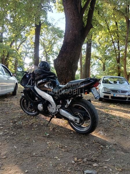 Yamaha Thundercat yzf 600