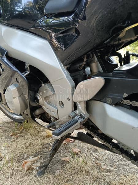 Yamaha Thundercat yzf 600