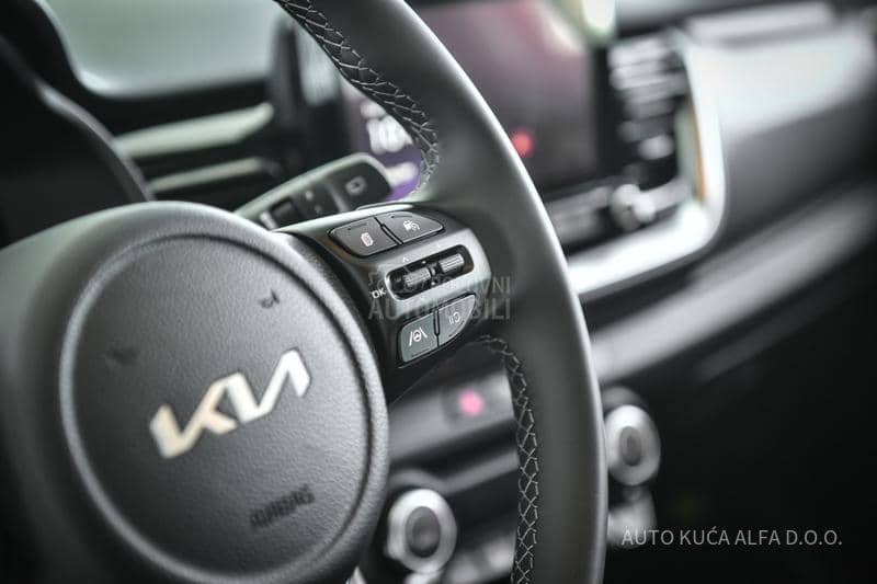 Kia Stonic 1.0 T-GDi URBAN DCT
