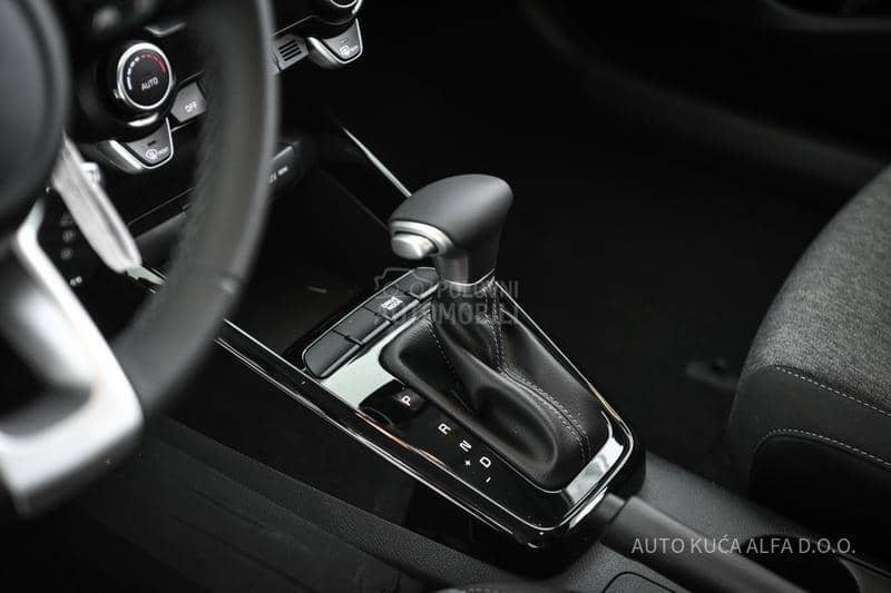 Kia Stonic 1.0 T-GDi URBAN DCT