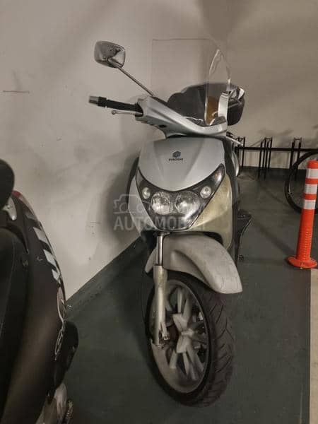 Piaggio Beverly 250ie