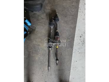 Desna poluosovina 1.3 Mjet za Fiat EVO, Grande Punto od 2009. do 2012. god.