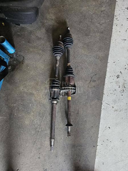 Desna poluosovina 1.3 Mjet