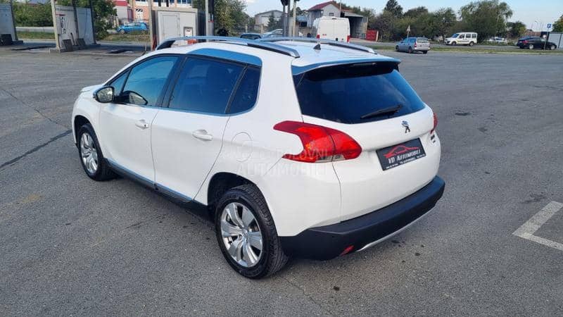 Peugeot 2008 ALLURE Peugeot 2008 ALLURE