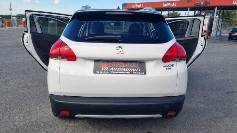 Peugeot 2008 ALLURE Peugeot 2008 ALLURE