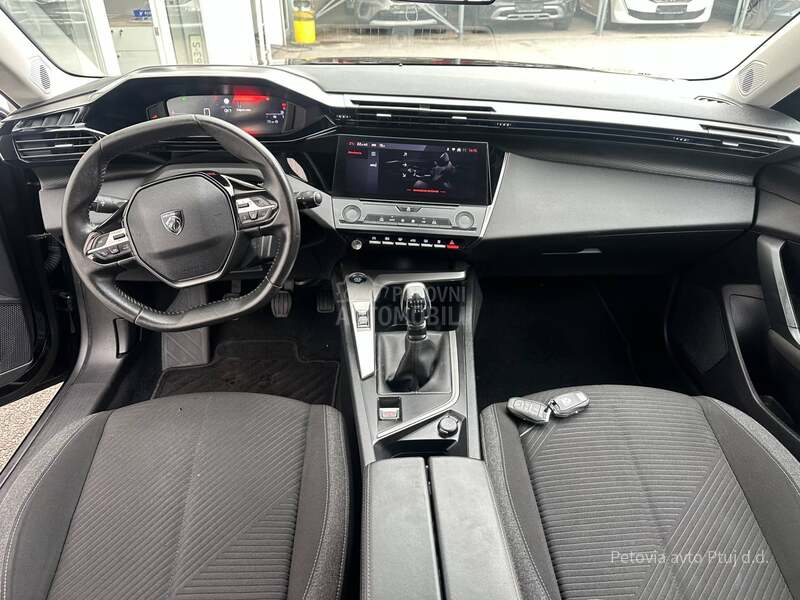 Peugeot 308 1.2PURETECH130