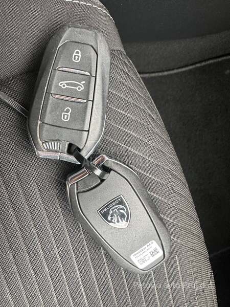 Peugeot 308 1.2PURETECH130