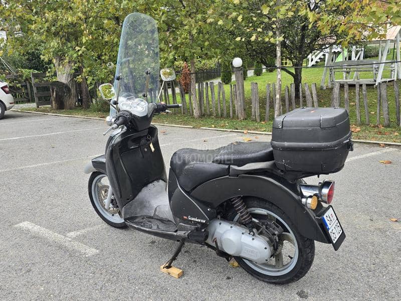 Aprilia Scarabeo 150