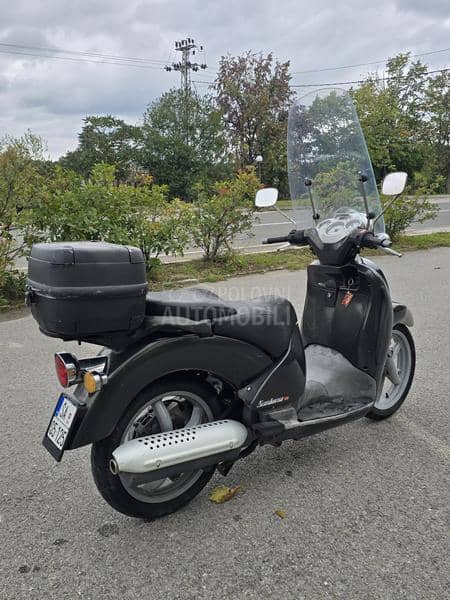Aprilia Scarabeo 150