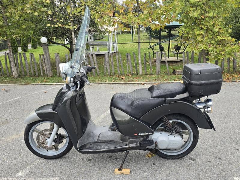 Aprilia Scarabeo 150