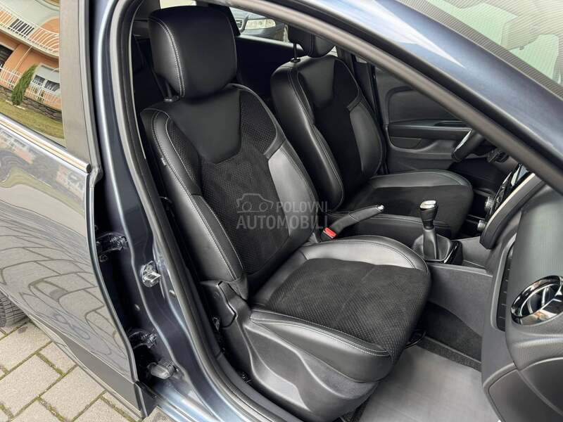 Renault Clio 1.5 dci INTENSE