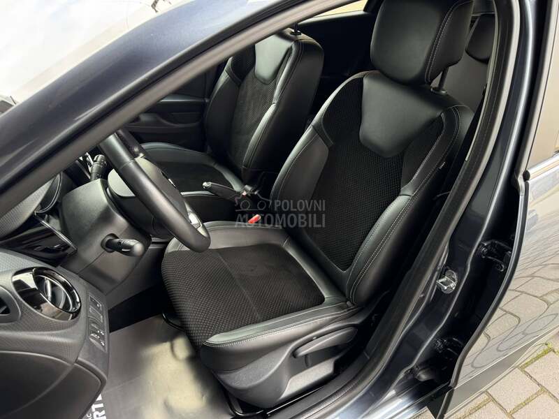 Renault Clio 1.5 dci INTENSE
