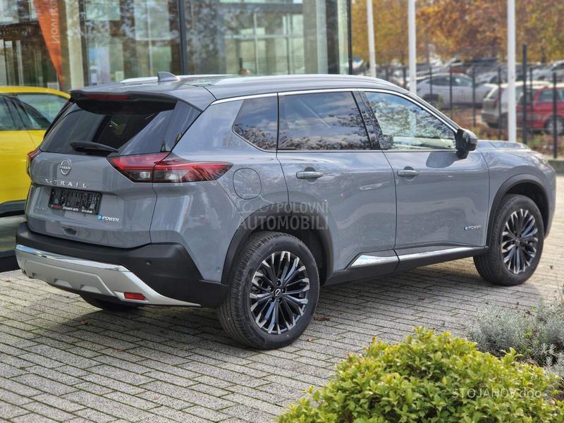 Nissan X-Trail TEKNA E-FORCE