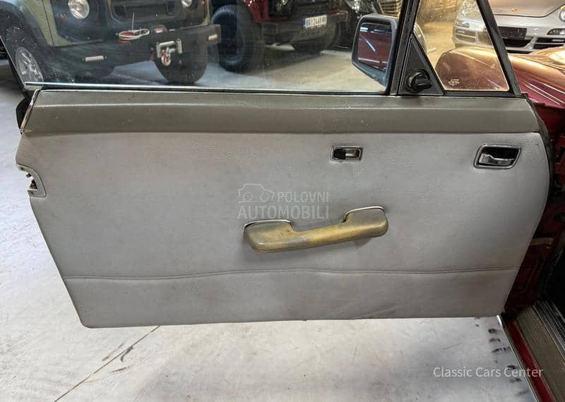 Mercedes Benz 280 C W114/8