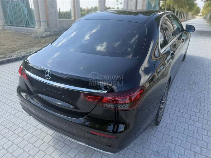 Mercedes Benz E 220 3xAMG/90.000k.m