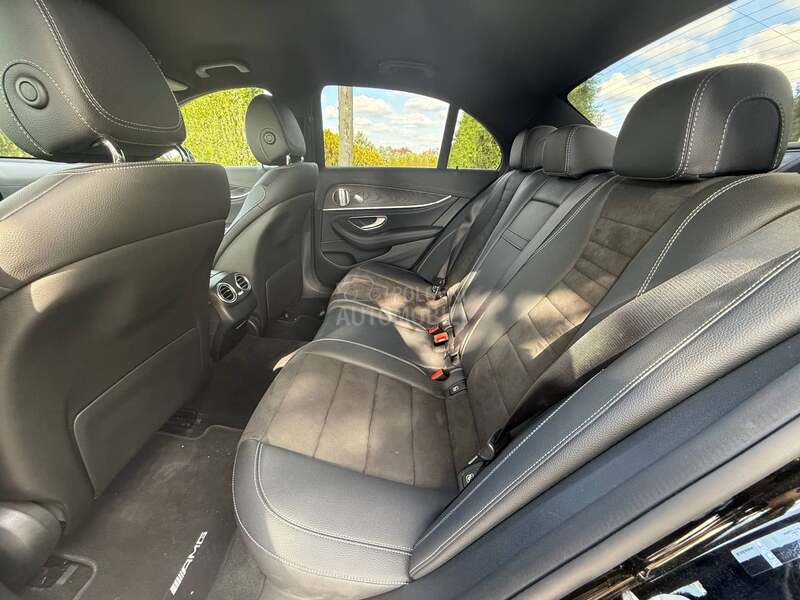 Mercedes Benz E 220 3xAMG/90.000k.m