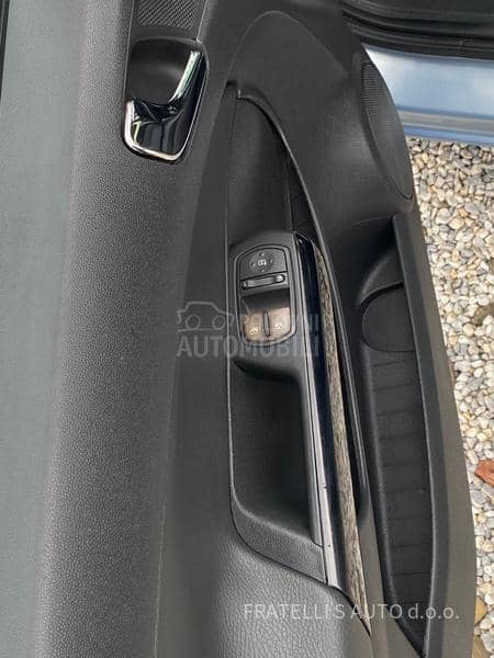 Opel Corsa D KREDlTl,RATA 74e