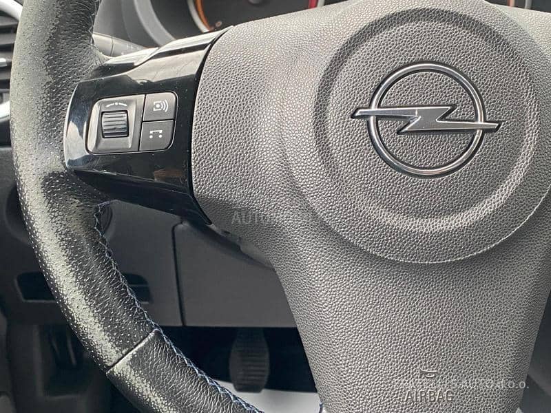 Opel Corsa D KREDlTl,RATA 74e