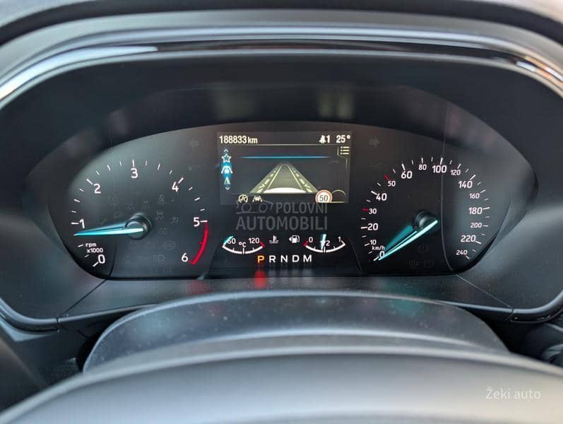 Ford Focus 1.5TDCI ST-Line CH