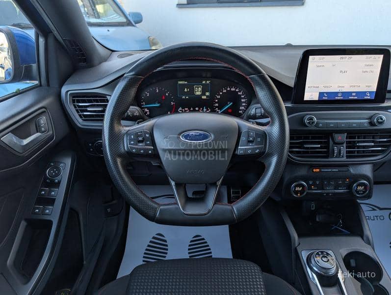 Ford Focus 1.5TDCI ST-Line CH