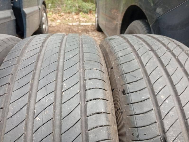 Michelin 215/55 R17 Letnja