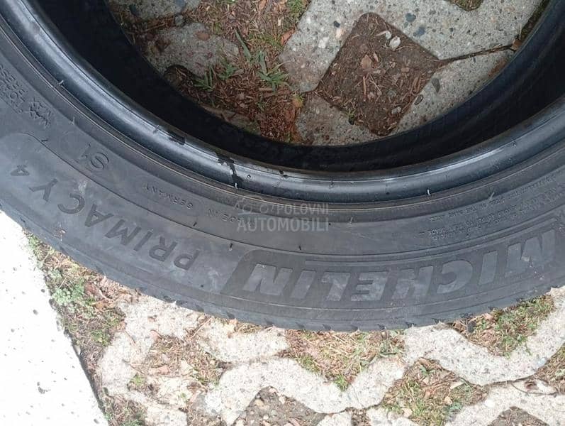 Michelin 215/55 R17 Letnja