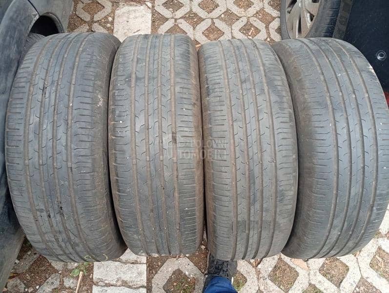 Continental 215/60 R17 Letnja
