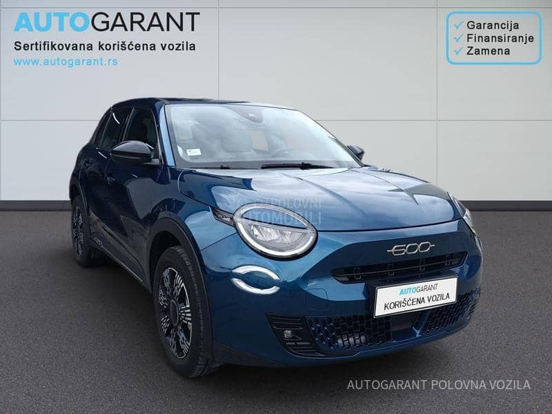 Fiat 600 1.2 DCT BASE PLUS