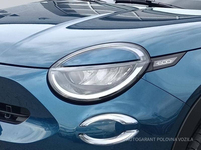 Fiat 600 1.2 DCT BASE PLUS