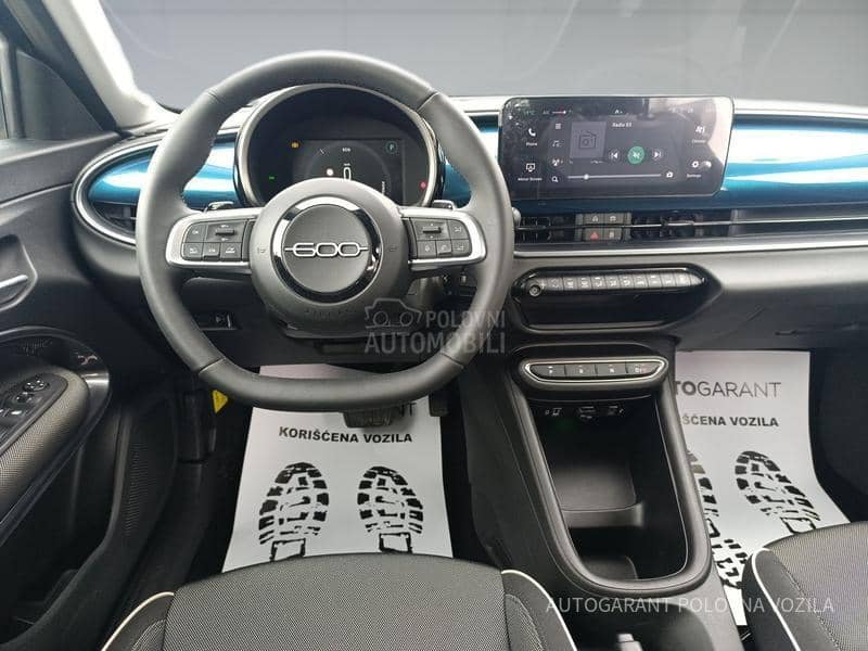 Fiat 600 1.2 DCT BASE PLUS