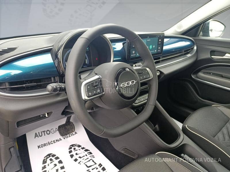 Fiat 600 1.2 DCT BASE PLUS