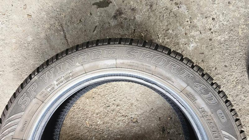 Dunlop 205/55 R16 Zimska