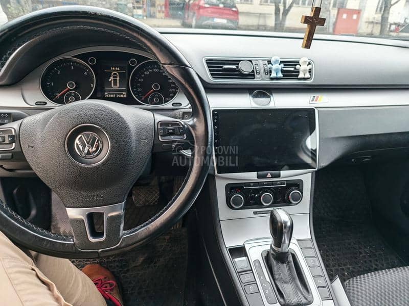 Volkswagen Passat B7 2.0 tdi