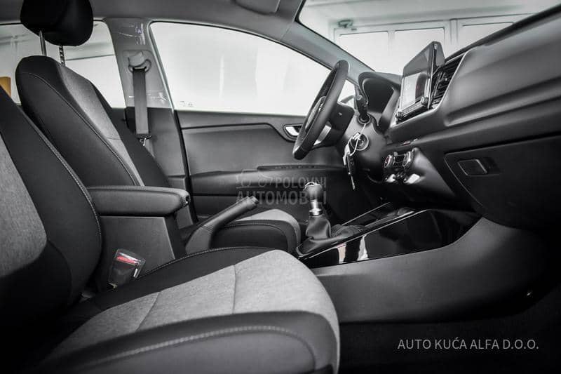 Kia Stonic 1.2 URBAN M/T