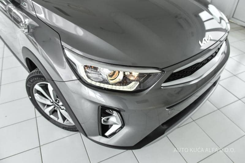 Kia Stonic 1.2 URBAN M/T