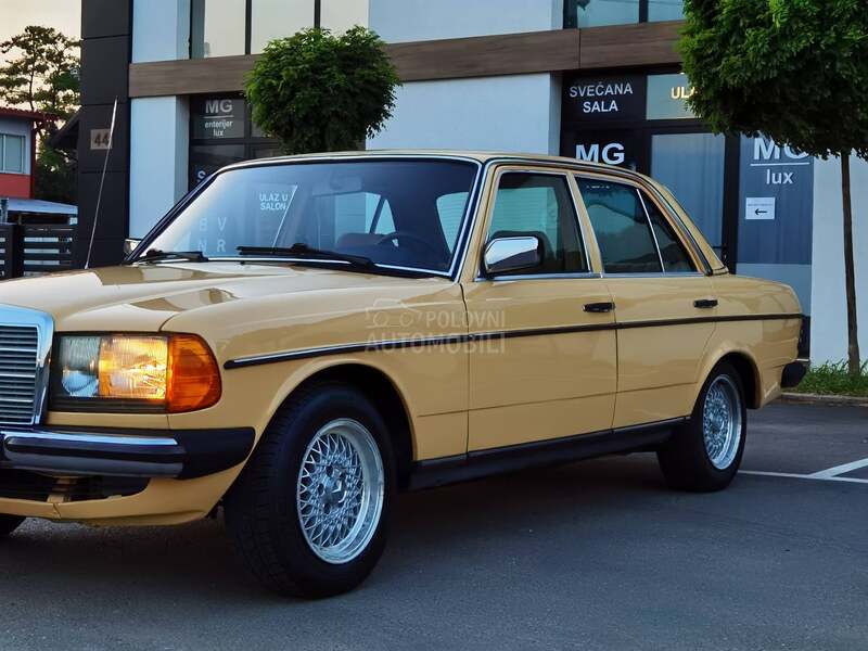 Mercedes Benz W123 300d