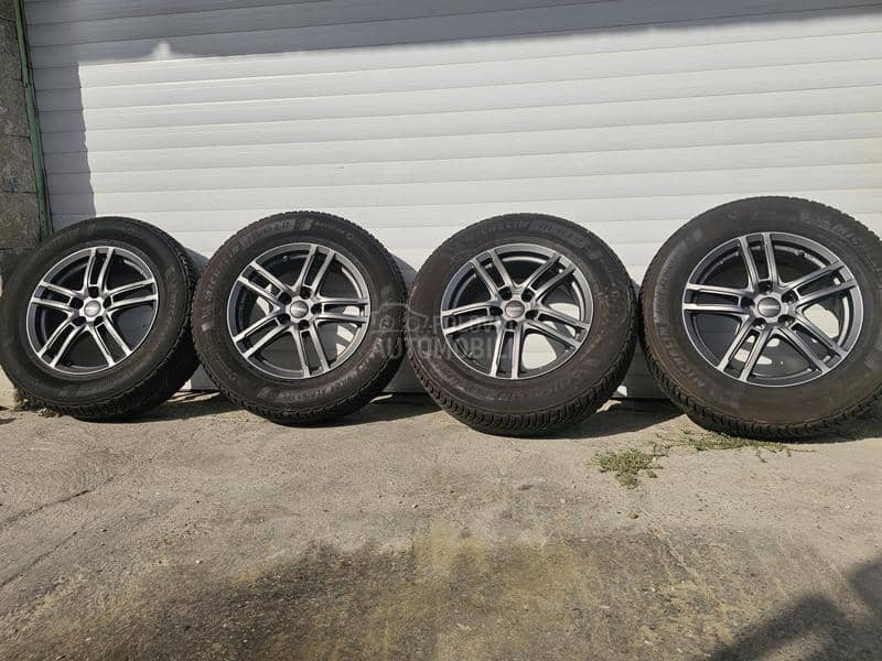 Michelin 235/65 R17 Zimska